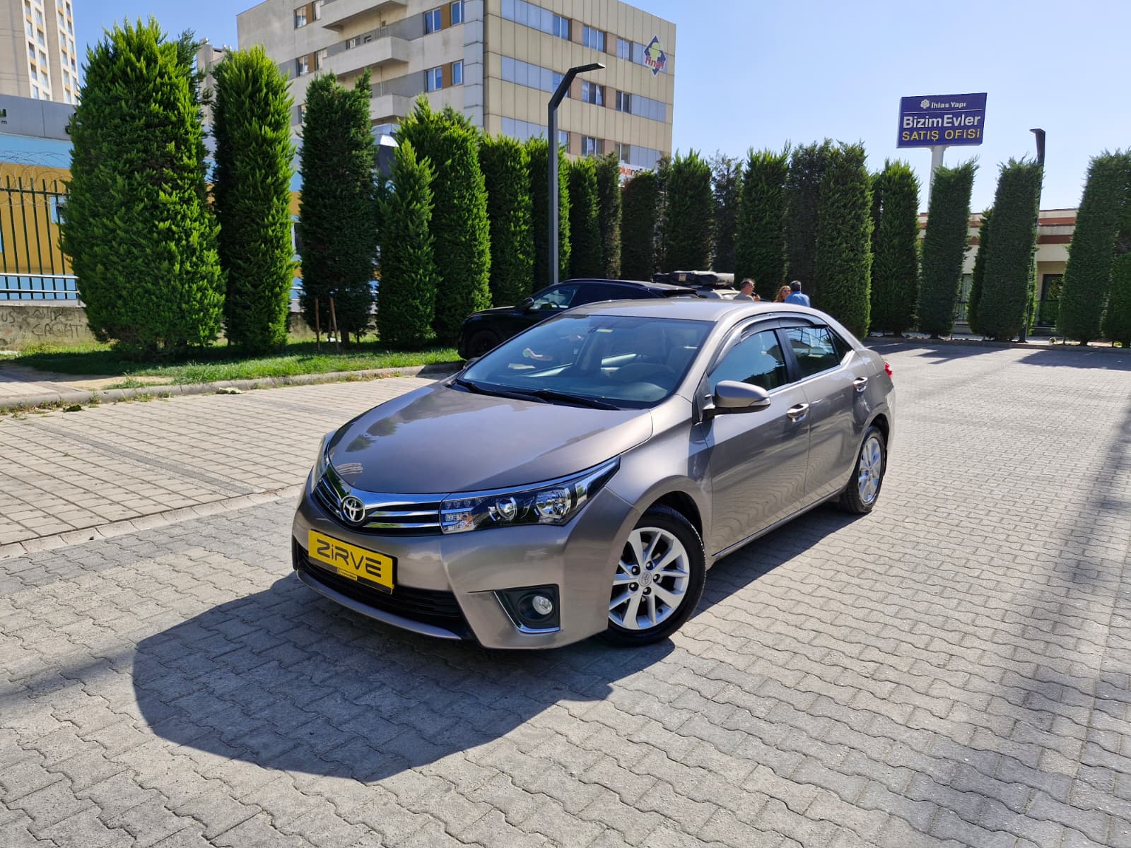 TOYOTA COROLLA 2016 1.4 DİZEL OTOMATİK DAHA 122 KMDE-0 VADE ORANI-