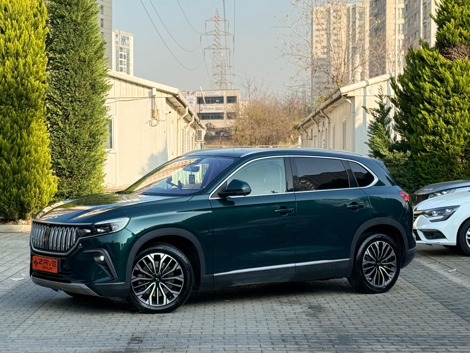 TOGG T10X 2025 SIFIR ELEKTRİKLİ AYDER RENK CAM TAVANLI UZUN MENZİL HATASIZ BOYASIZ