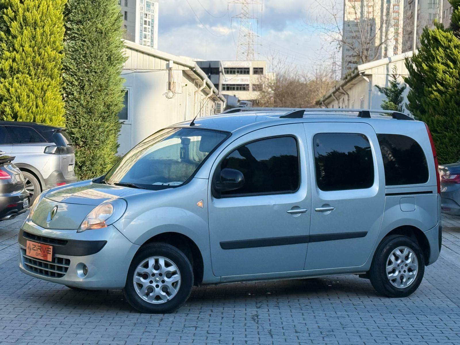 2013 RENAULT KANGOO 0.69 ORAN 48 AY SENET 3 AY ERTELEME İMKANI