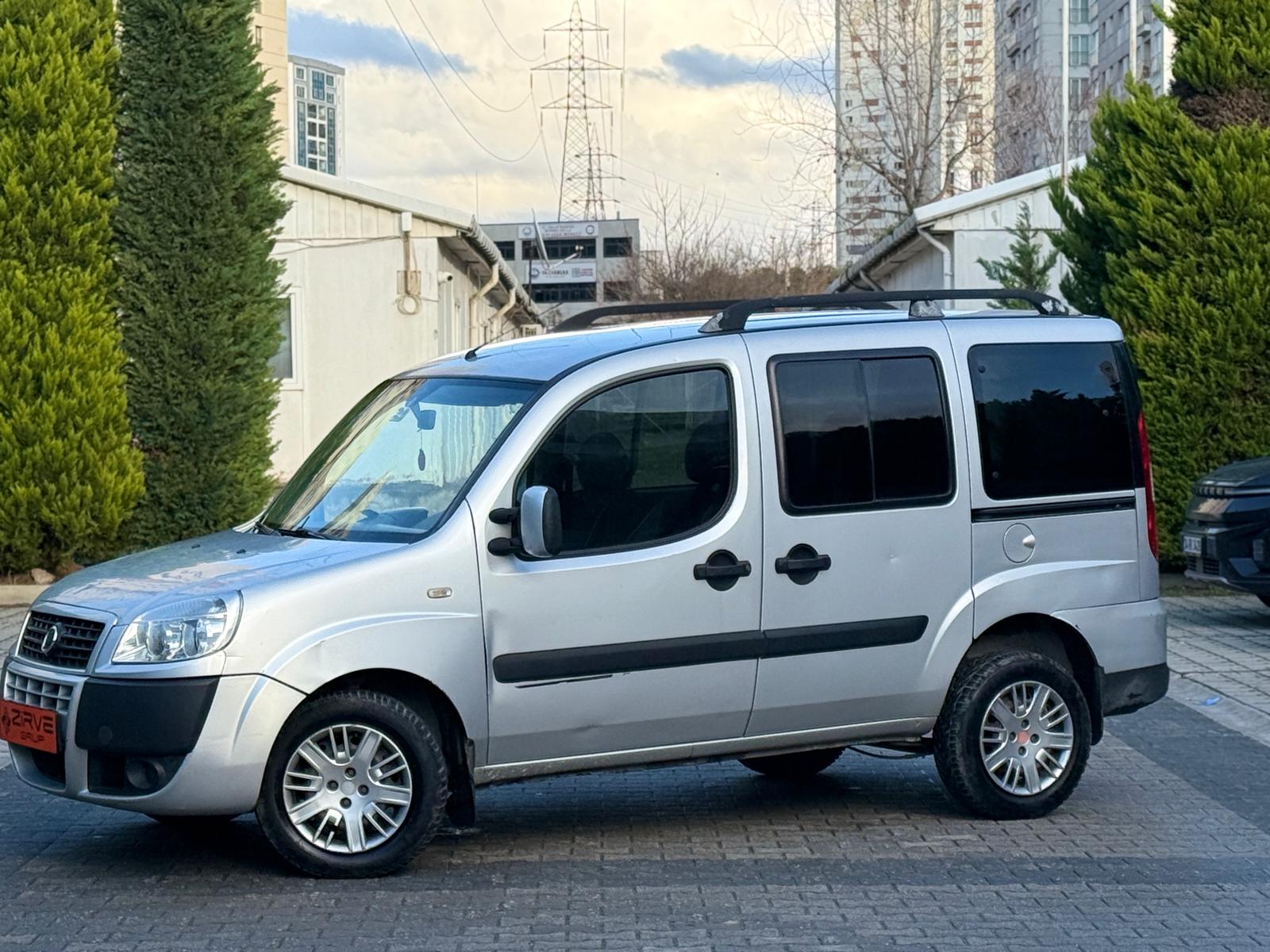 FİAT DOBLO 2010 SAFELİNE DAHA 202 KMDE 1.3M.JET -BANKASIZ KREDİSİZ SENETLE TAKSİTLE-