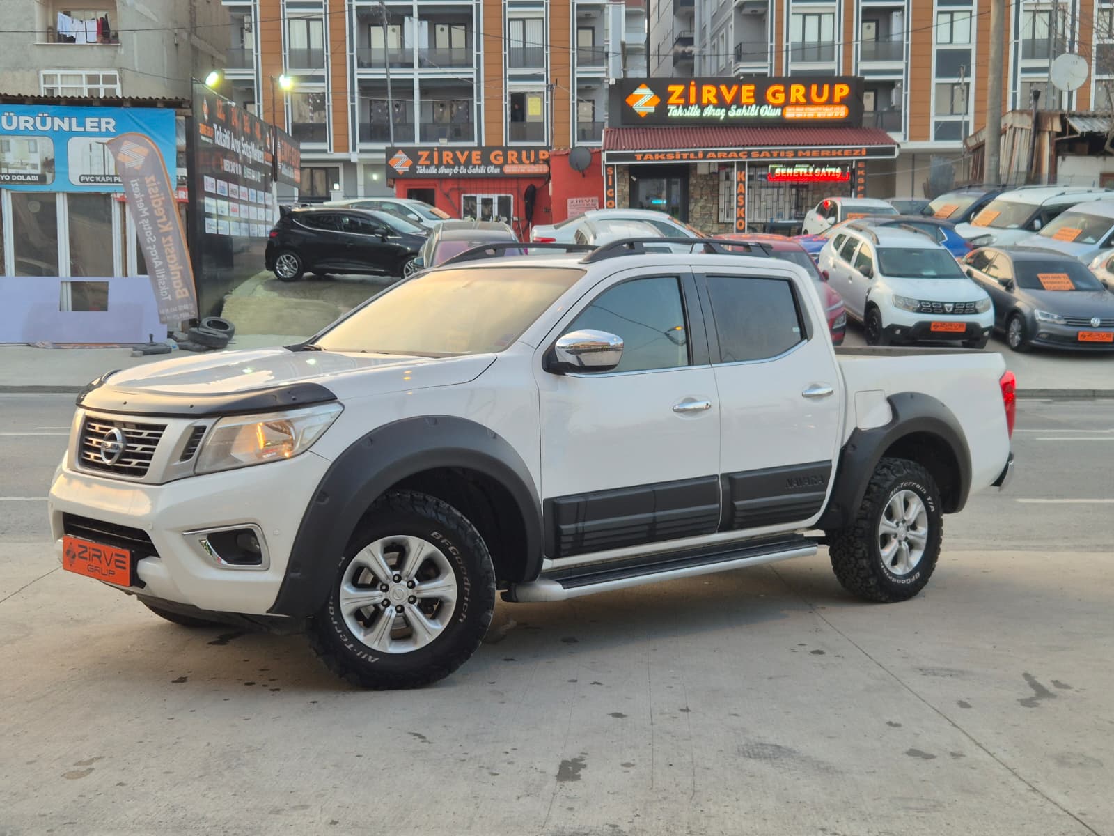 NİSSAN NAVARA 2018 PİCK-UP 2.3DCI TEKNA DİZEL MANUEL-36 AY TAKSİŞTLE--