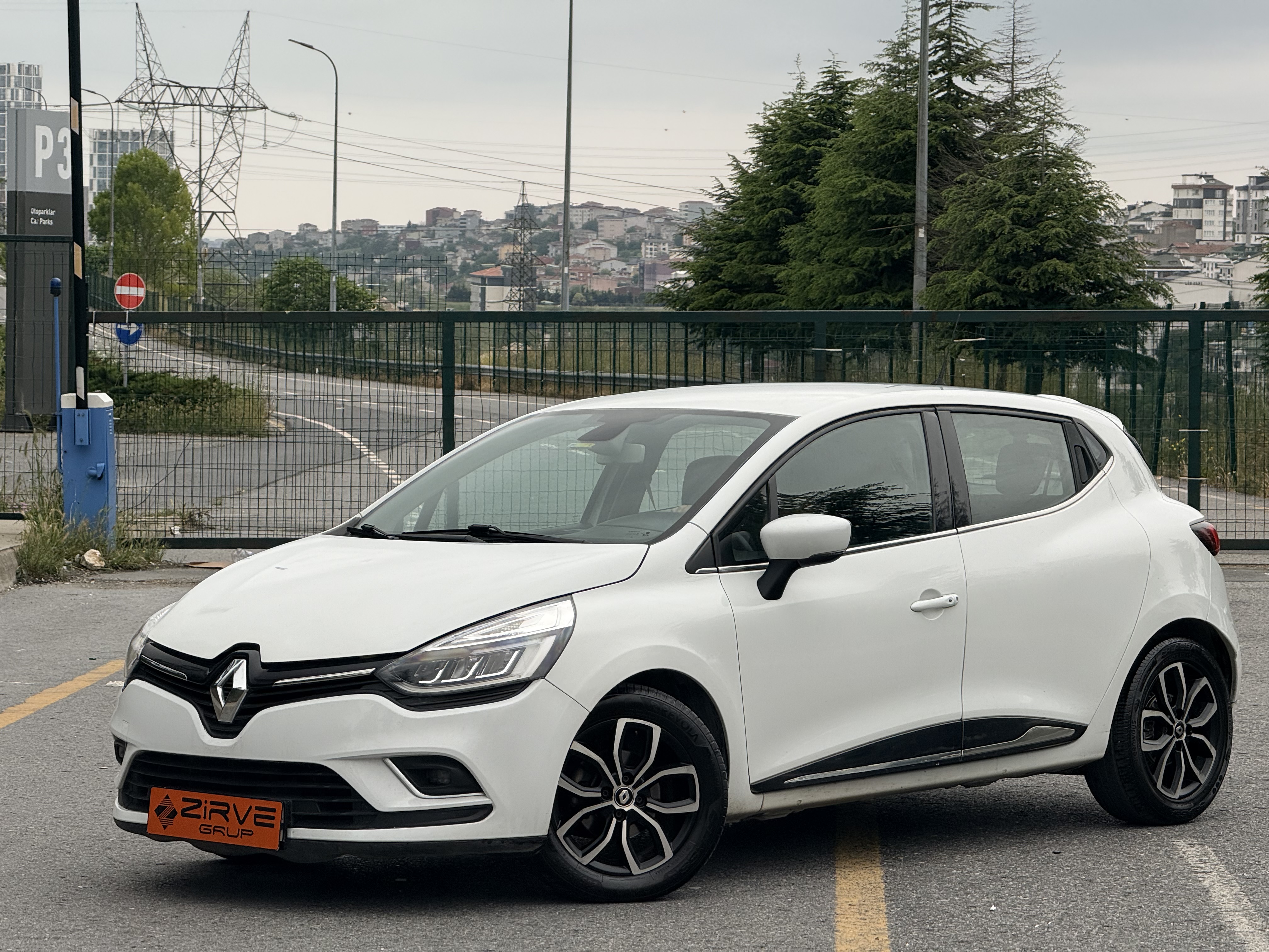 RENAULT CLİO 2019 1.5 DCİ OTOMATİK İCON 300 BİN TL PEŞİNAT-BANKASIZ KREDİSİZ-