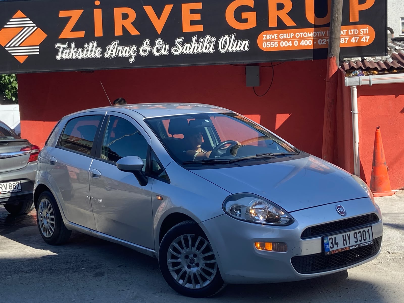 PUNTO 2013 141KMDE POP SIFIR AYARINDA BENZİN-LPG-BANKASIZ KREDİSİZ-