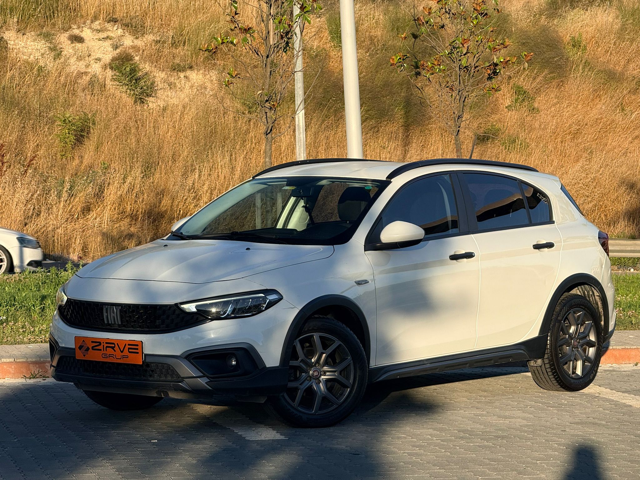 FİAT EGEA CROSS 2022 URBAN PAKET EN DOLUSU -1.99 ORAN 48 AY TAKSİTLE-