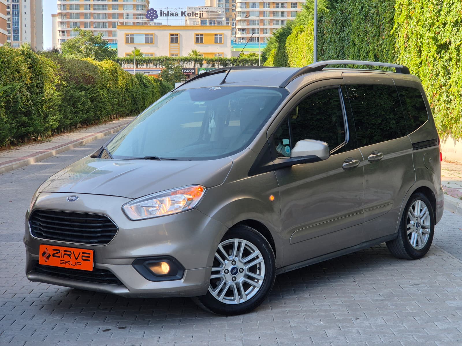FORD COURİER 2019 TİTANİUM PLUS 137KMDE LANSMAN RENK 95HP 1.5TDCİ-BANKASIZ KREDİSİZ SENET-