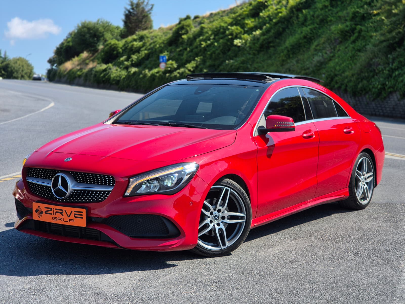MERCEDES-BENZ CLA180d AMG 7G -DCT SUNROOFLU KIRMIZI 95KMDE-BANKASIZ KREDİSZ-