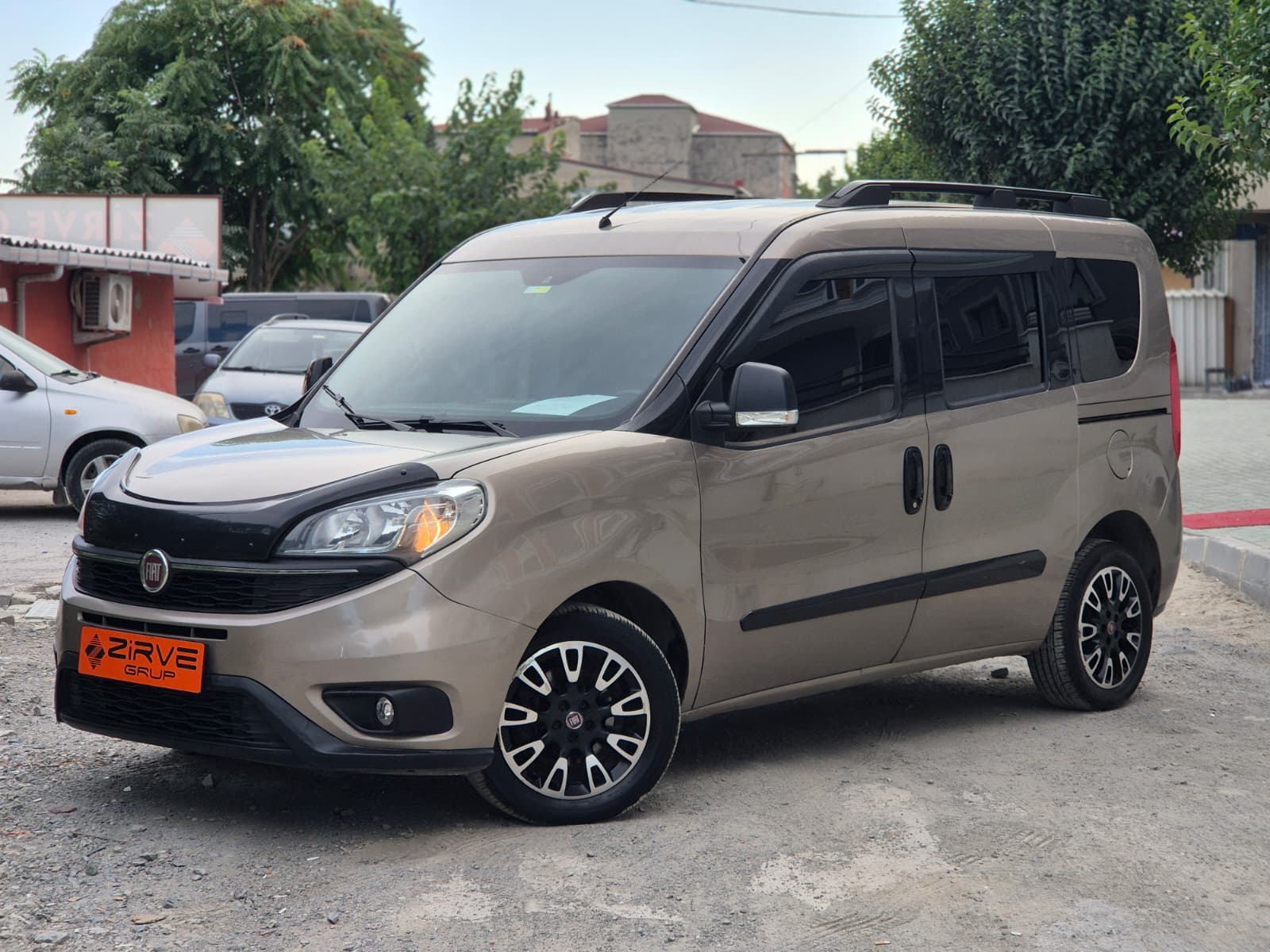 FİAT DOBLO 2017 1.3 M. JET PREMİO PLUS 4CAM OTOMATK ÇİF SÜRGÜ - BANKASIZ KREDİSİZ-