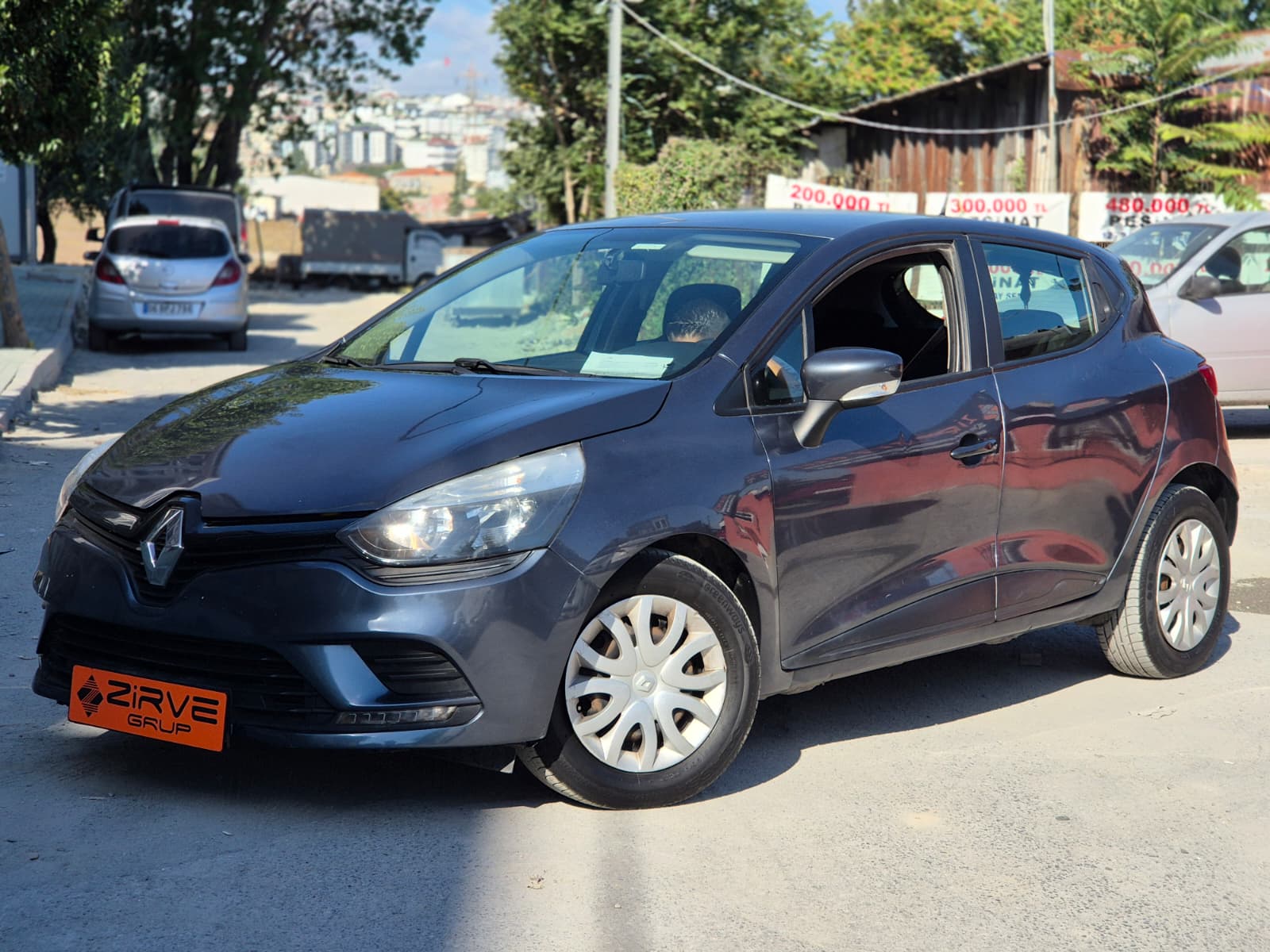 RENAULT CLIO 2020 0.9 TCE JOY BENZİN LANSMAN RENK -BANKASIZ KREDİSİZ-