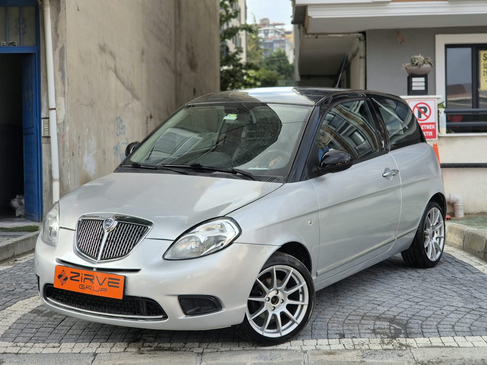 LANCİA YPSİLON 2011 1.3 M.JET OTOMATİK ÇİFT KAPI -BANKASIZ KREDİSİZ-