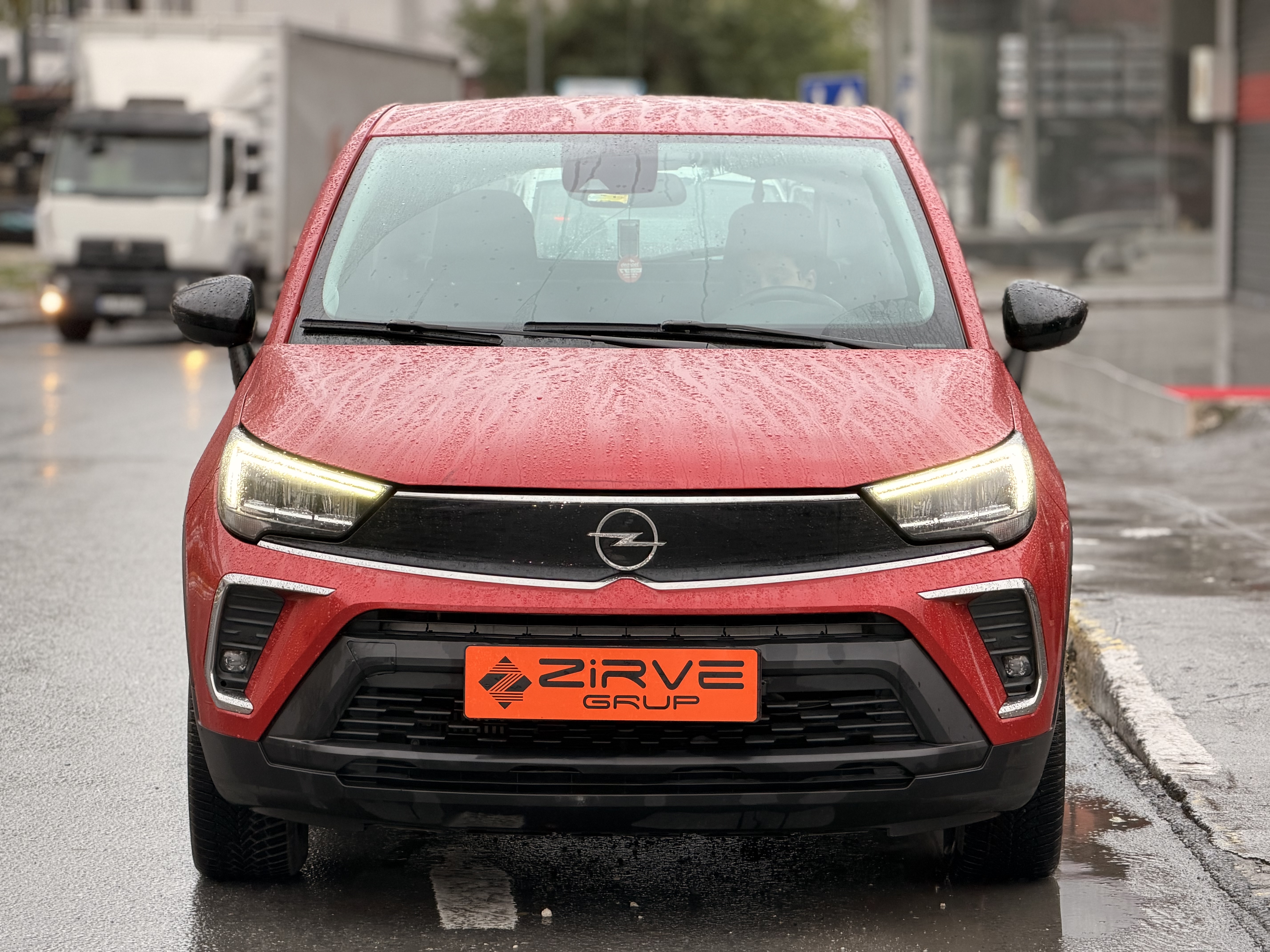 OPEL CROSSLAND 1.2 TURBO ESSENTİAL OTOMATİK HATASIZ BOYASIZ -400BİN PEŞİNATLA SENETLE-